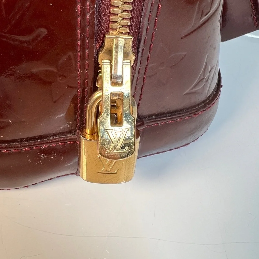 Authentic Louis Vuitton Vernis Alma PM Handbag